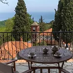 Sklithro Sklithro (Melivoia)
