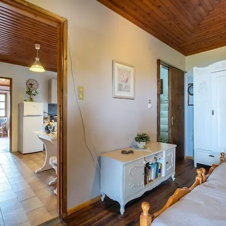 Sklithro 公寓 Sklithro (Melivoia)